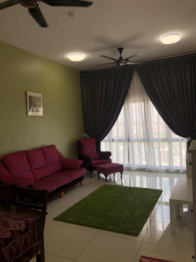 Vistamuslim Homestay Cheras Ngoại thất bức ảnh