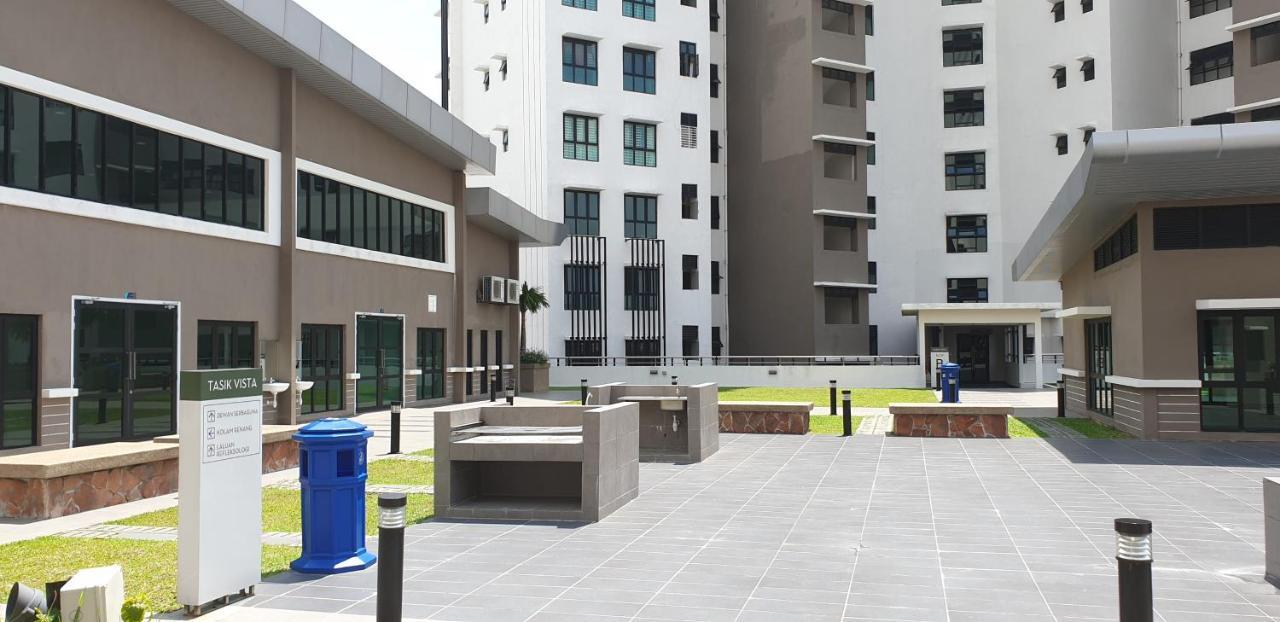 Vistamuslim Homestay Cheras Ngoại thất bức ảnh